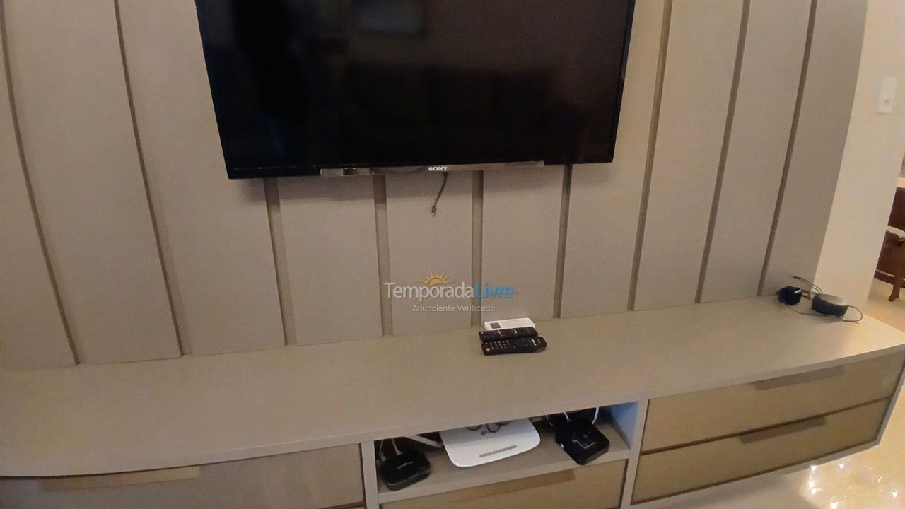 Apartamento para aluguel de temporada em Itapema (Meia Praia)