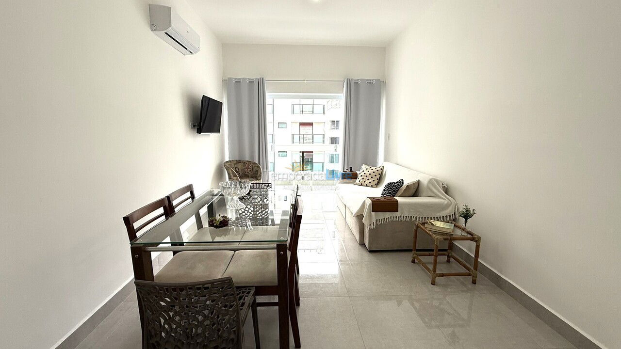Apartamento para aluguel de temporada em Guarujá (Pitangueiras)