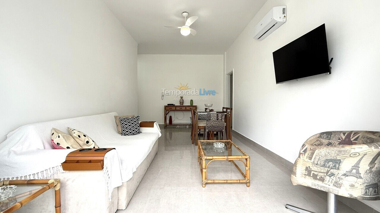 Apartamento para aluguel de temporada em Guarujá (Pitangueiras)