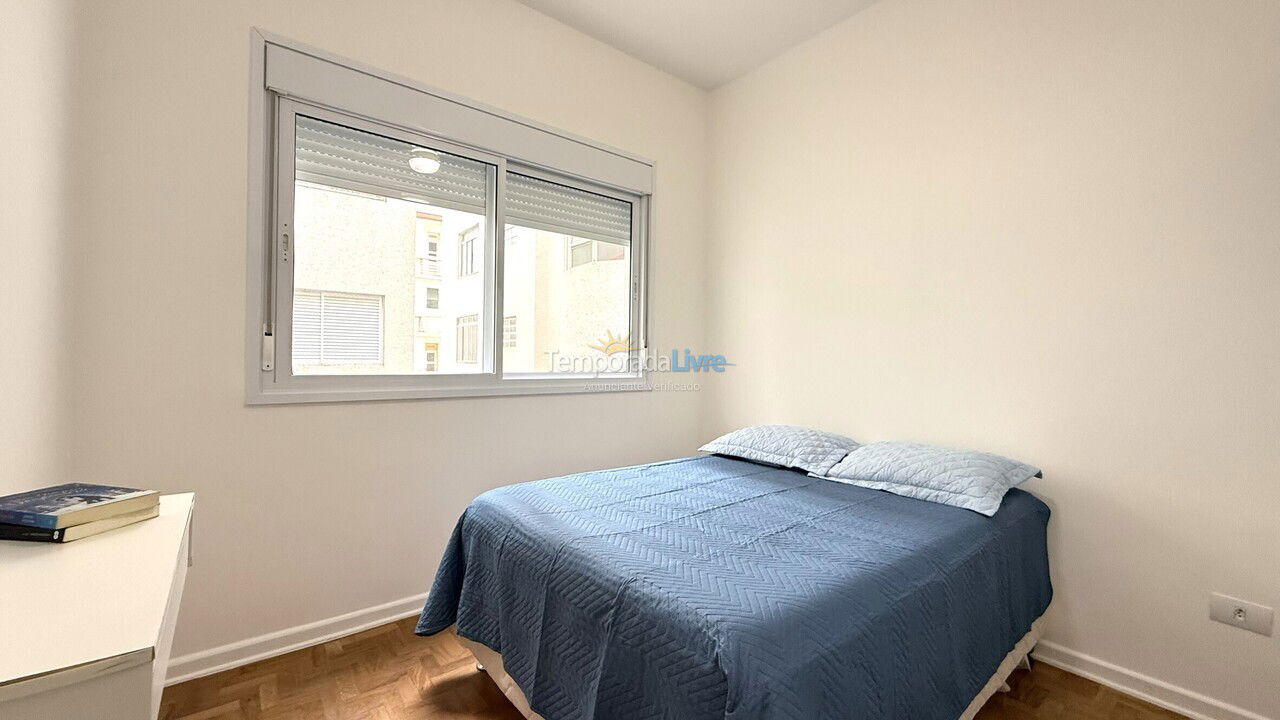 Apartamento para aluguel de temporada em Guarujá (Pitangueiras)