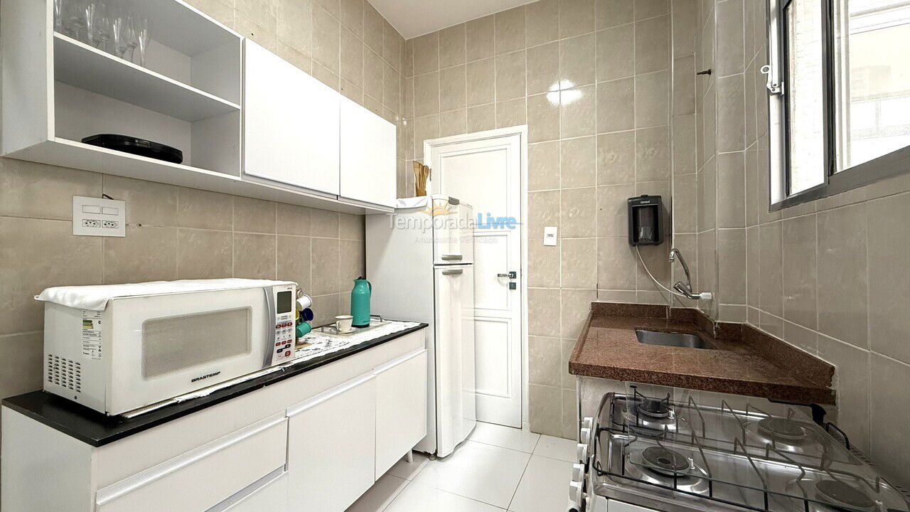 Apartamento para aluguel de temporada em Guarujá (Pitangueiras)