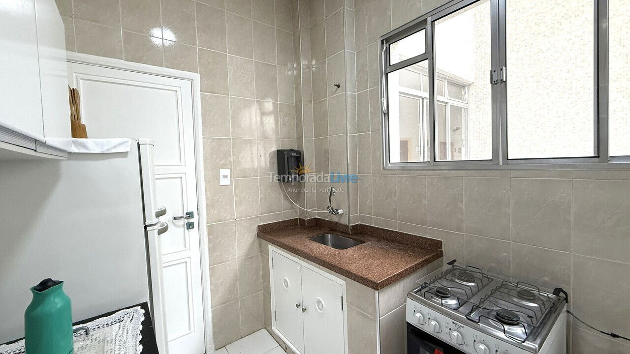 Apartamento para aluguel de temporada em Guarujá (Pitangueiras)
