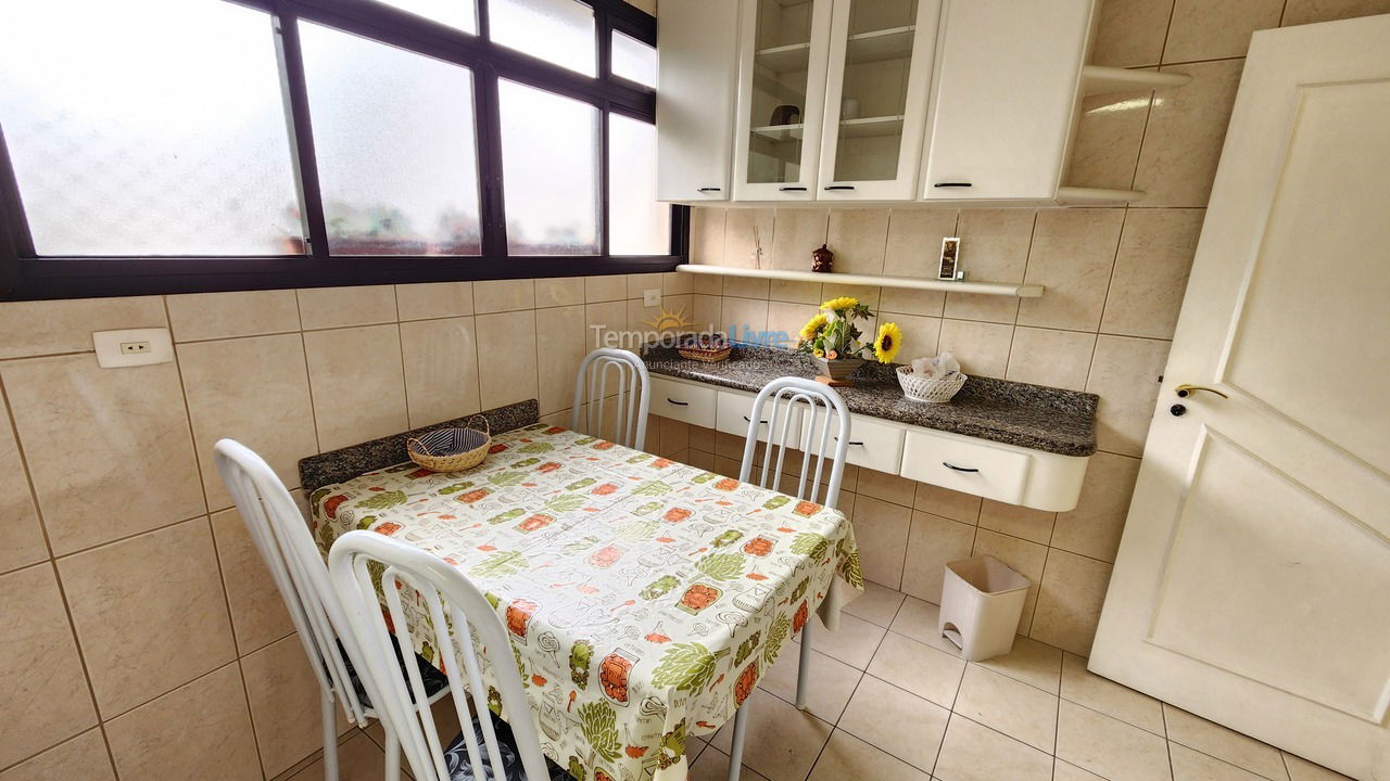 Apartamento para alquiler de vacaciones em Guarujá (Pitangueiras)