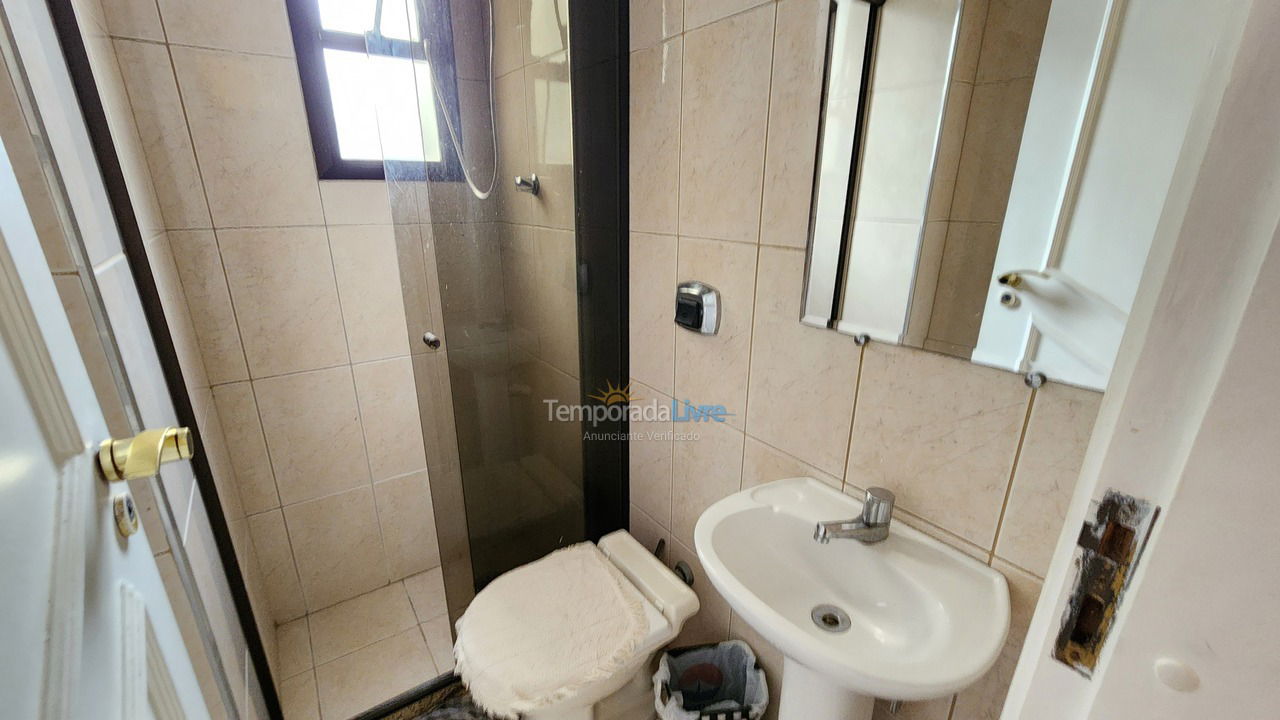 Apartamento para alquiler de vacaciones em Guarujá (Pitangueiras)