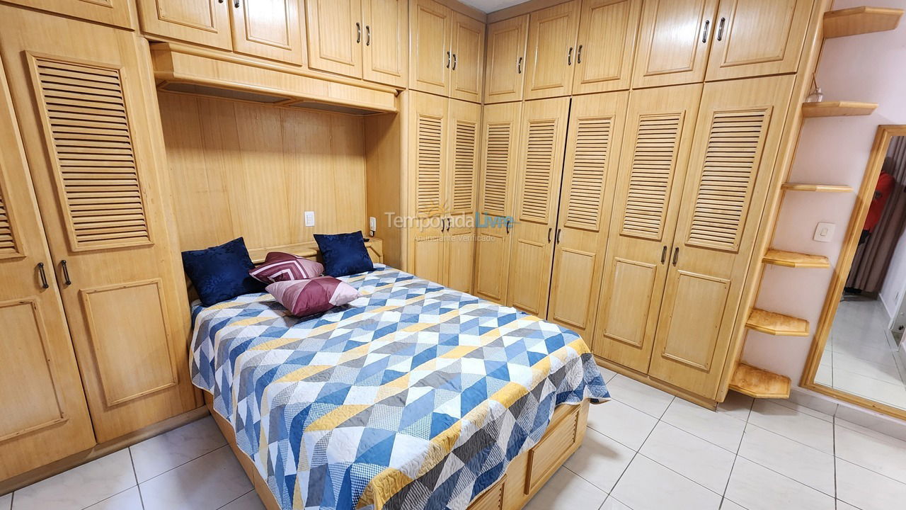 Apartamento para alquiler de vacaciones em Guarujá (Pitangueiras)