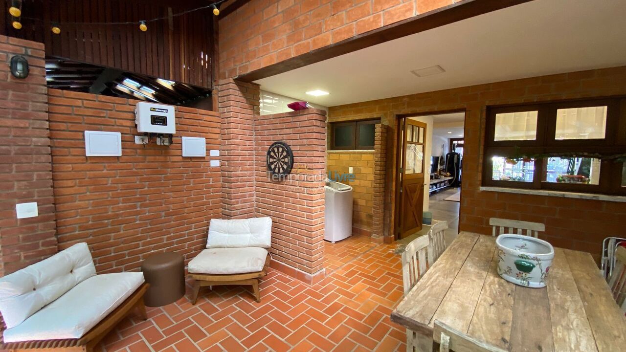 Casa para aluguel de temporada em Bertioga (Riviera de São Lourenço)