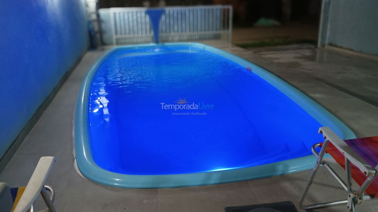 Casa para alquiler de vacaciones em Matinhos (Balneário Currais)