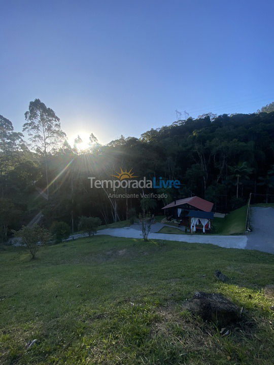 Granja para alquiler de vacaciones em Santo Amaro da Imperatriz (Bairro Pagará)