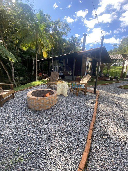 Granja para alquiler de vacaciones em Santo Amaro da Imperatriz (Bairro Pagará)