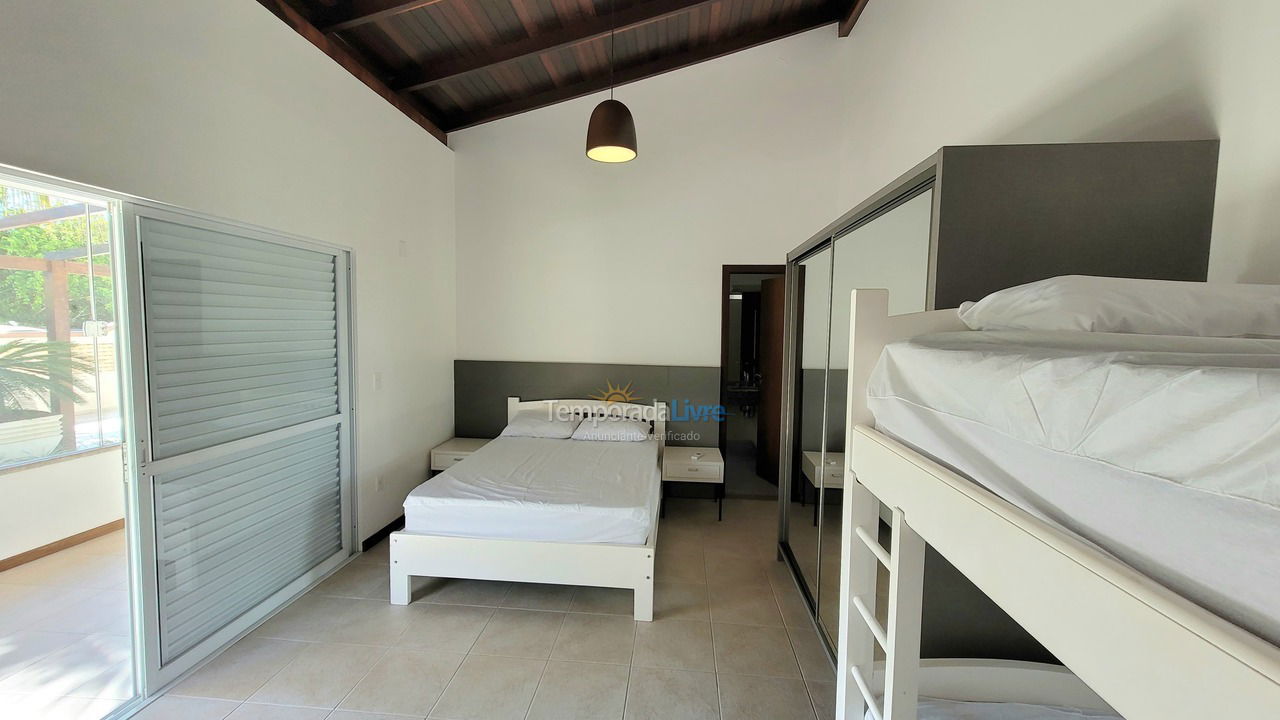 Casa para alquiler de vacaciones em Bombinhas (Mariscal)