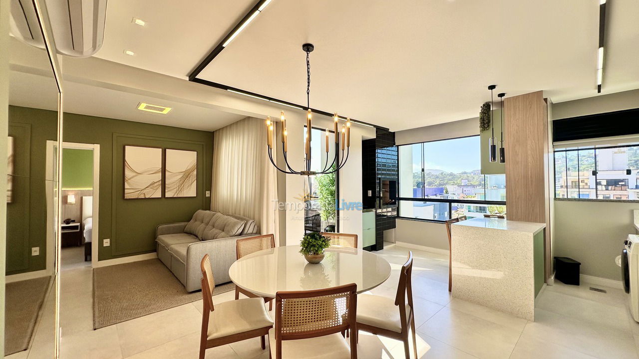 Apartamento para aluguel de temporada em Bombinhas (Praia de Bombas)