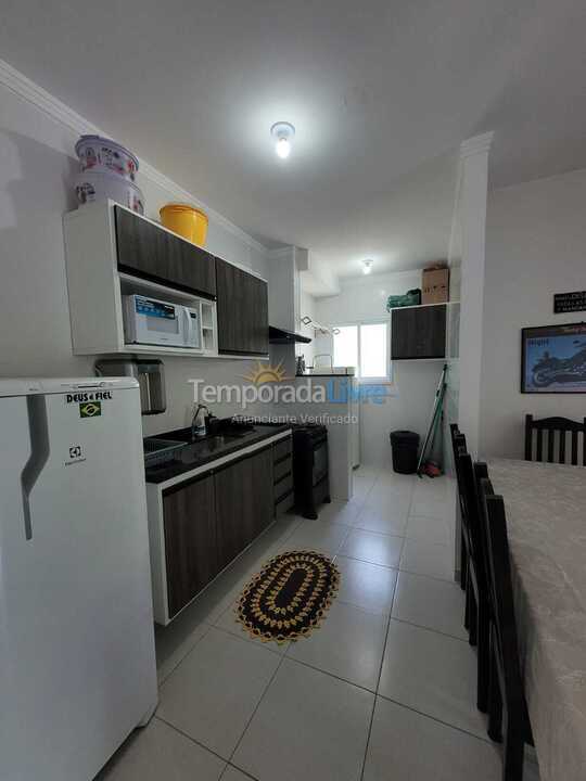 Apartamento para aluguel de temporada em Ubatuba (Praia Grande)