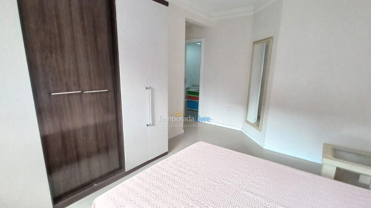 Apartamento para aluguel de temporada em Capão da Canoa (Centro)