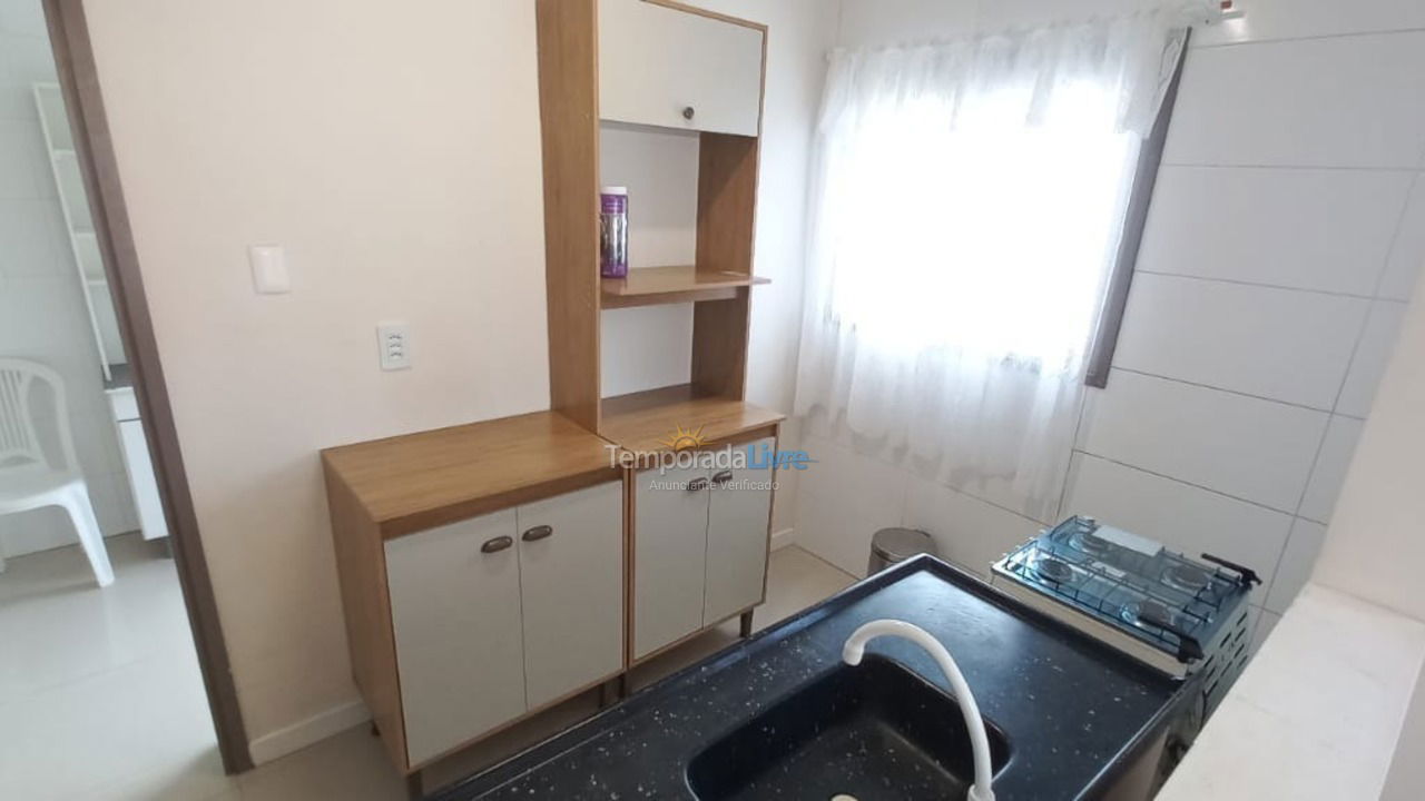 Apartamento para aluguel de temporada em Capão da Canoa (Centro)