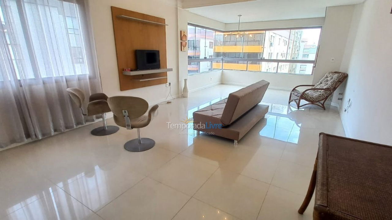 Apartamento para aluguel de temporada em Capão da Canoa (Centro)