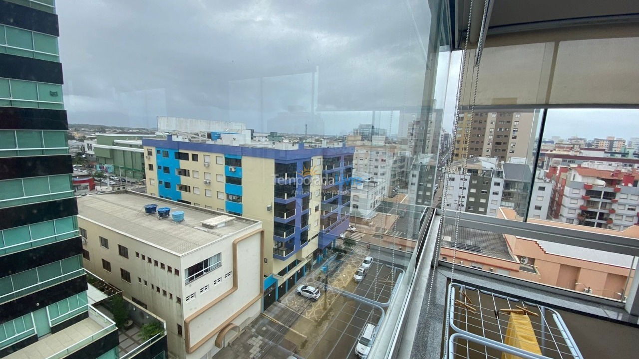 Apartamento para aluguel de temporada em Capão da Canoa (Centro)
