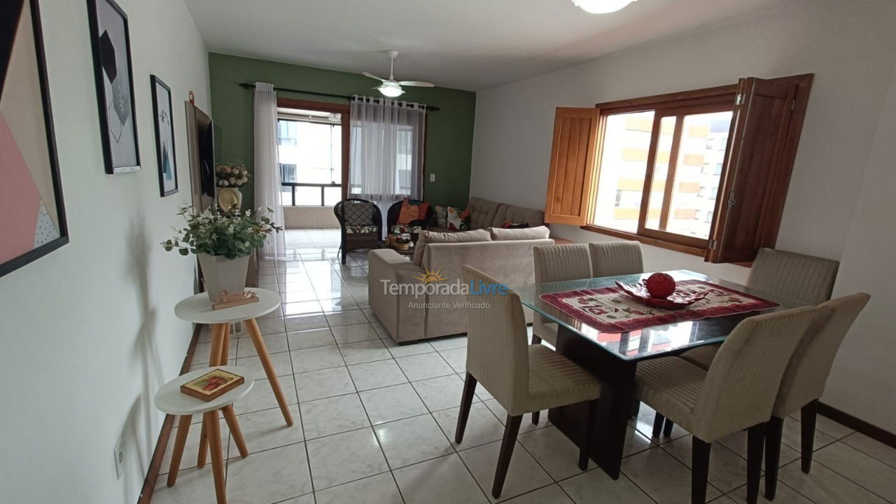 Apartamento para aluguel de temporada em Capão da Canoa (Centro)