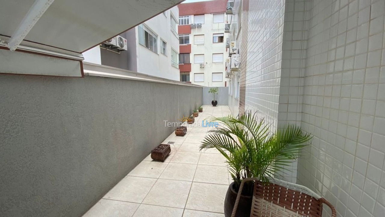 Apartamento para aluguel de temporada em Capão da Canoa (Zona Nova)