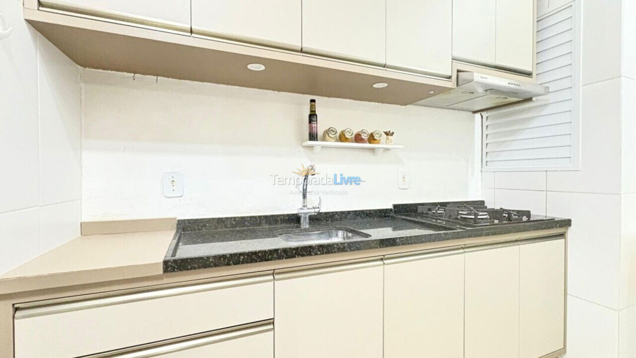 Apartamento para alquiler de vacaciones em Bombinhas (Praia de Bombas)