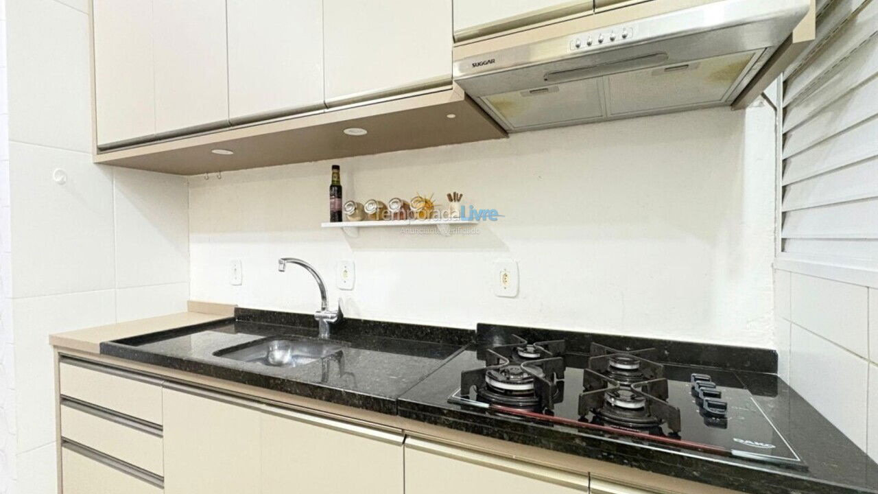 Apartamento para alquiler de vacaciones em Bombinhas (Praia de Bombas)