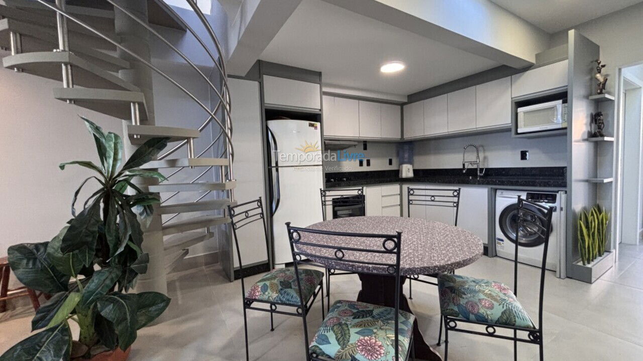 Casa para alquiler de vacaciones em Bombinhas (Praia de Bombas)