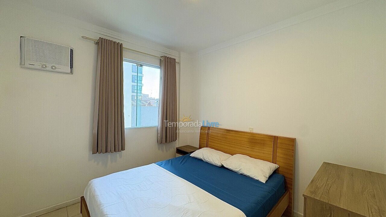 Apartamento para alquiler de vacaciones em Bombinhas (Praia de Bombas)