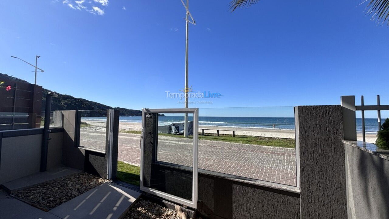 Casa para alquiler de vacaciones em Bombinhas (Praia de Bombas)