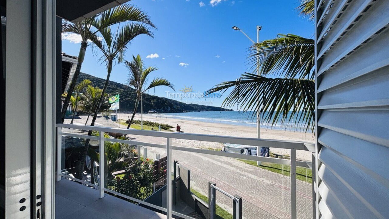 Casa para alquiler de vacaciones em Bombinhas (Praia de Bombas)
