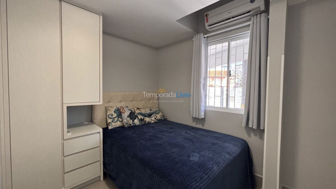 Casa para alquiler de vacaciones em Bombinhas (Praia de Bombas)