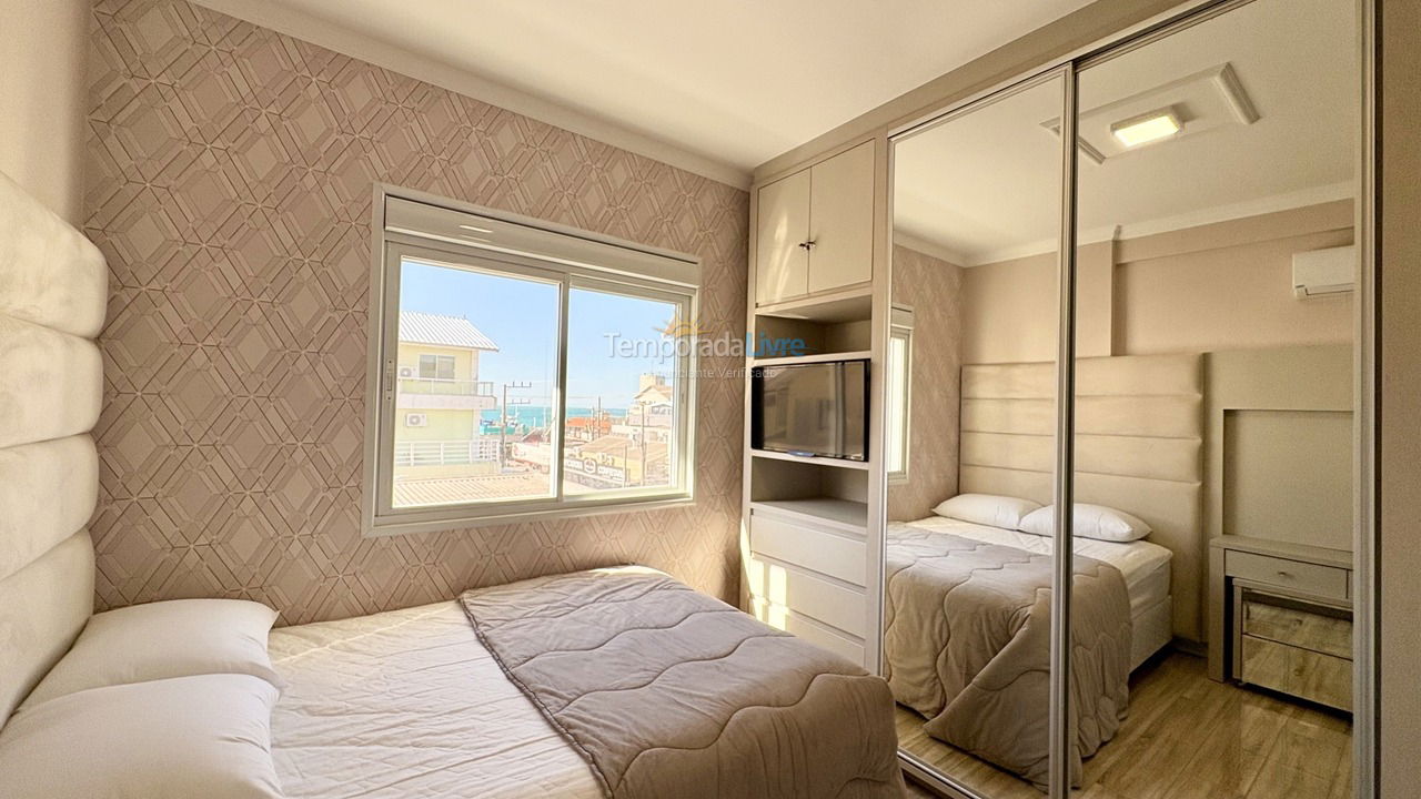 Apartment for vacation rental in Bombinhas (Praia de Bombas)