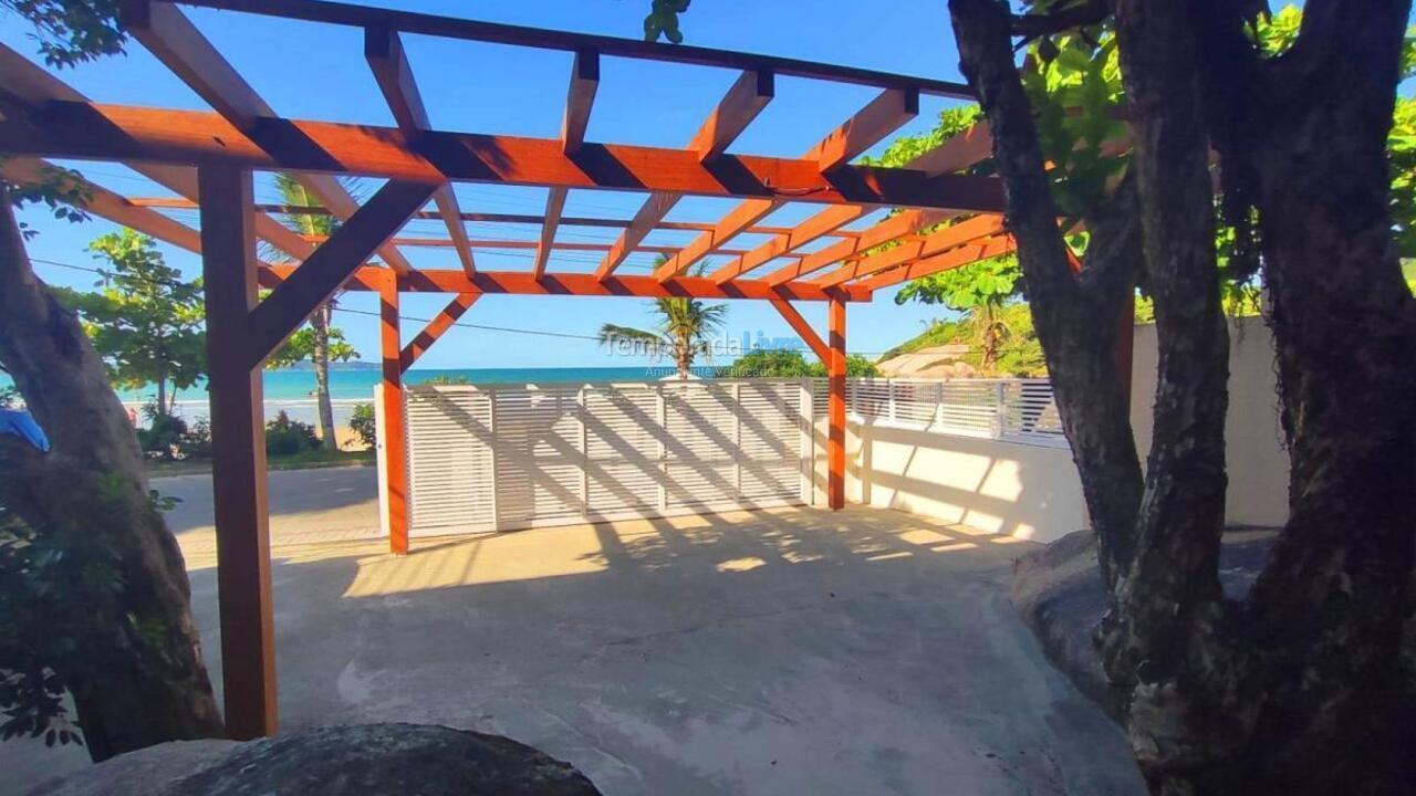 Casa para alquiler de vacaciones em Bombinhas (Canto Grande)
