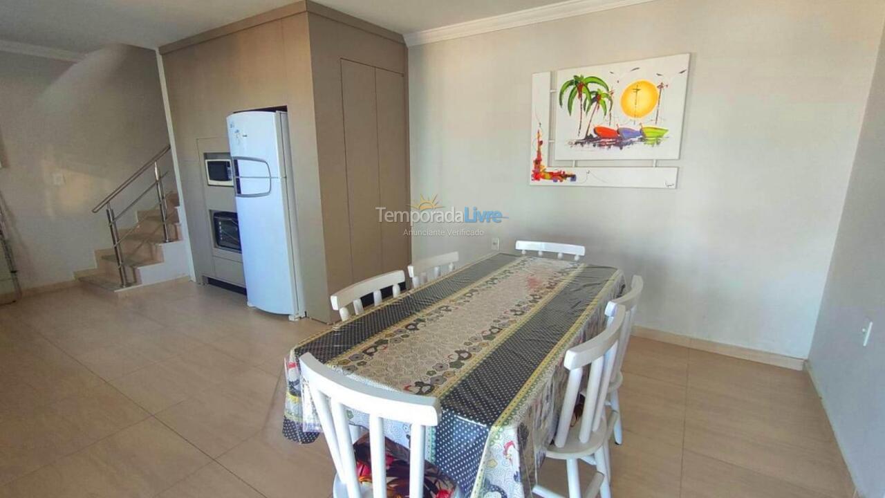 Casa para alquiler de vacaciones em Bombinhas (Canto Grande)