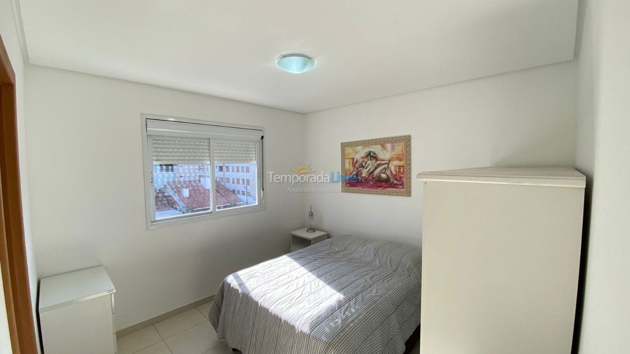 Apartamento para aluguel de temporada em Capão da Canoa (Centro)