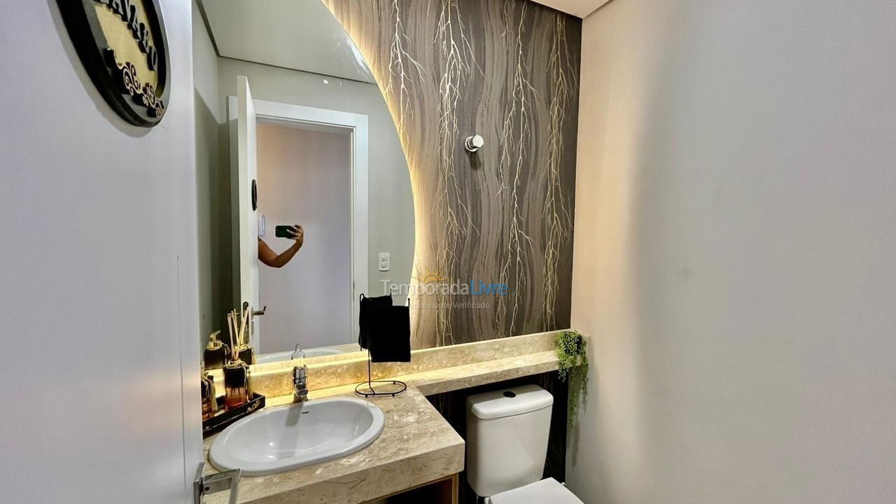 Apartamento para aluguel de temporada em Capão da Canoa (Zona Nova)