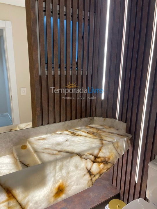 Apartamento para aluguel de temporada em Capão da Canoa (Zona Nova)