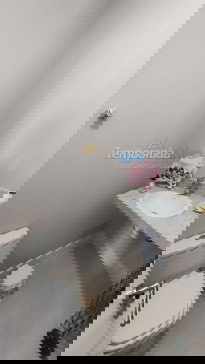 Apartamento para aluguel de temporada em Capão da Canoa (Centro)