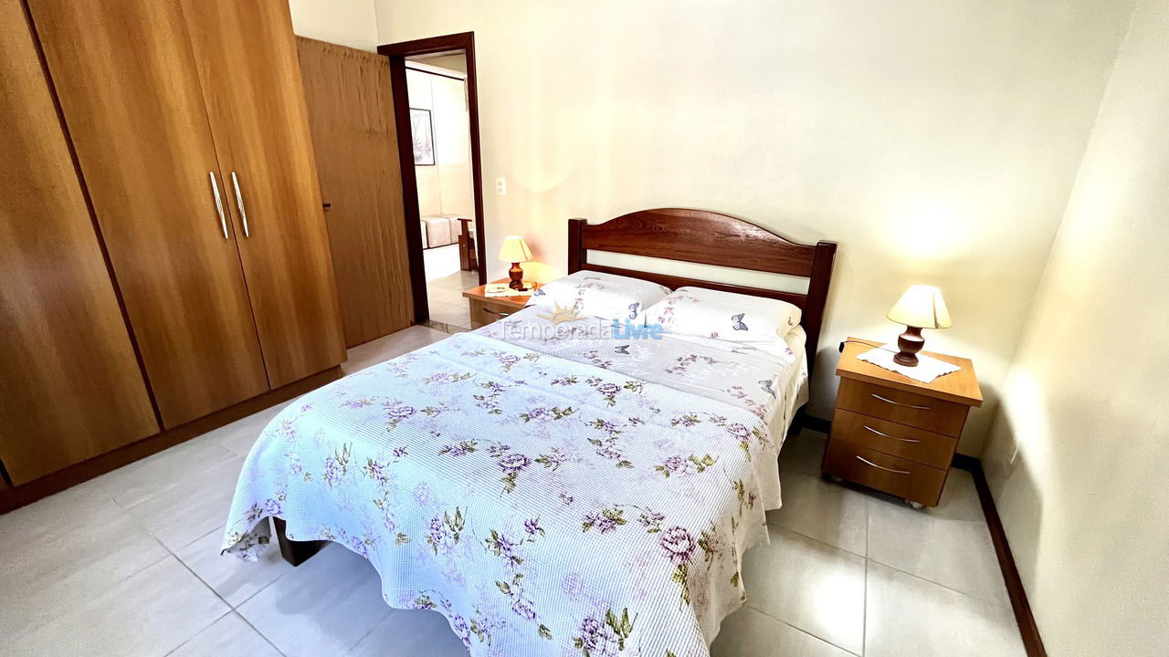 Casa para aluguel de temporada em Florianópolis (Praia da Lagoinha)