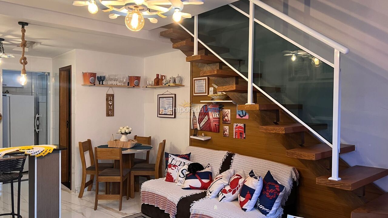 Casa para aluguel de temporada em Cabo Frio (Bairro Caminho de Buzios)
