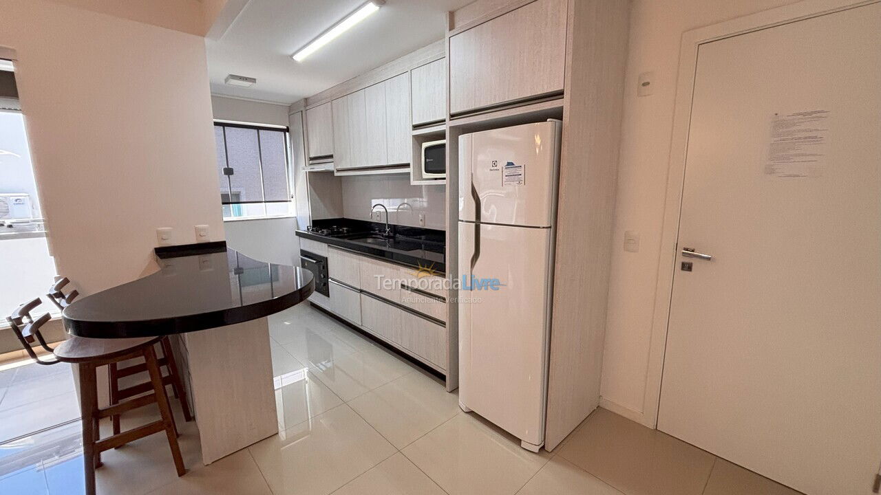 Apartamento para aluguel de temporada em Bombinhas (Praia de Bombas)