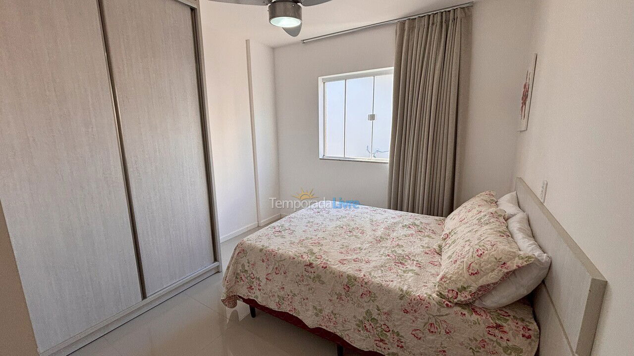 Apartamento para aluguel de temporada em Bombinhas (Praia de Bombas)