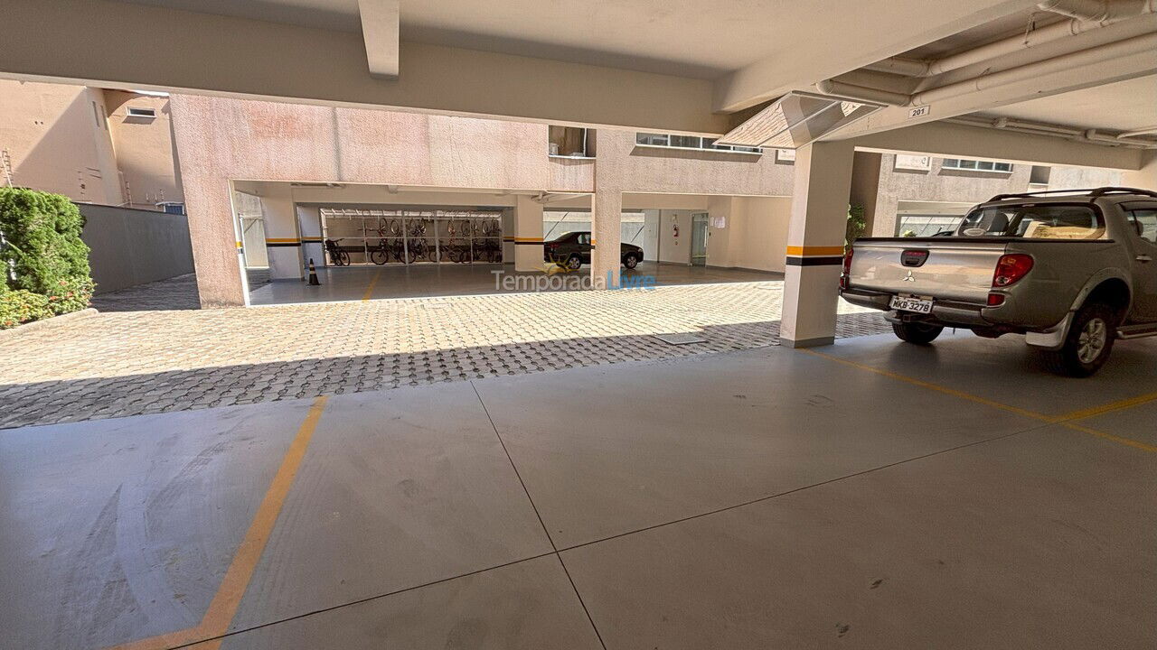 Apartamento para aluguel de temporada em Bombinhas (Praia de Bombas)