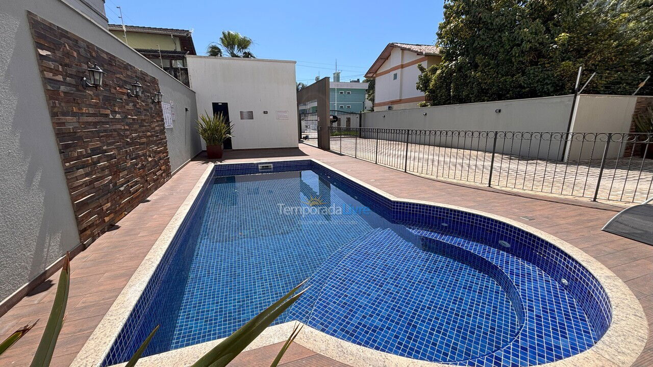 Apartamento para aluguel de temporada em Bombinhas (Praia de Bombas)