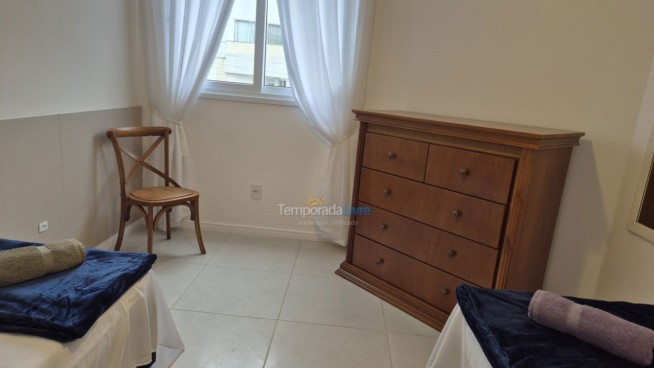 Apartamento para aluguel de temporada em Florianopolis (Praia dos Ingleses)