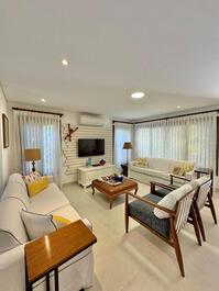 Casa de lujo en condominio en Playa Baleia CA0316