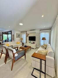 Casa de lujo en condominio en Playa Baleia CA0316