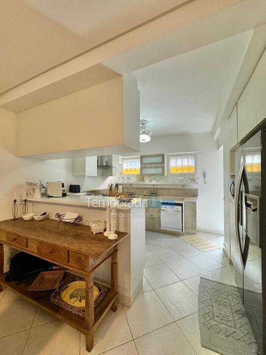 Casa para aluguel de temporada em São Sebastião (Juquehy)