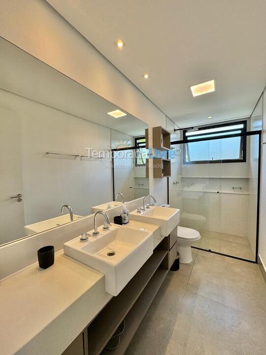 Casa para aluguel de temporada em São Sebastião (Juquehy)