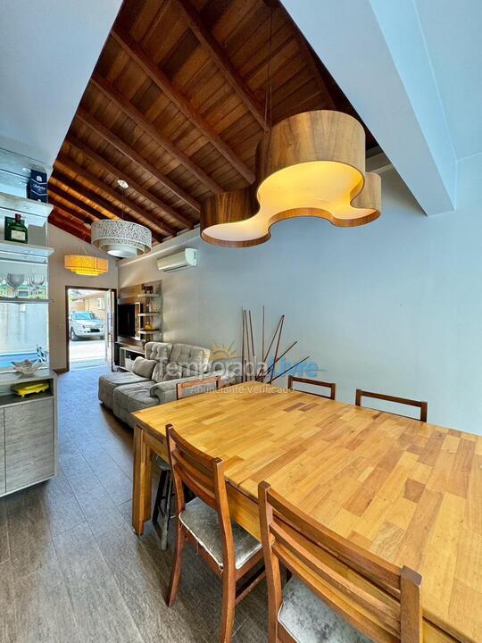 Casa para aluguel de temporada em São Sebastião (Juquehy)
