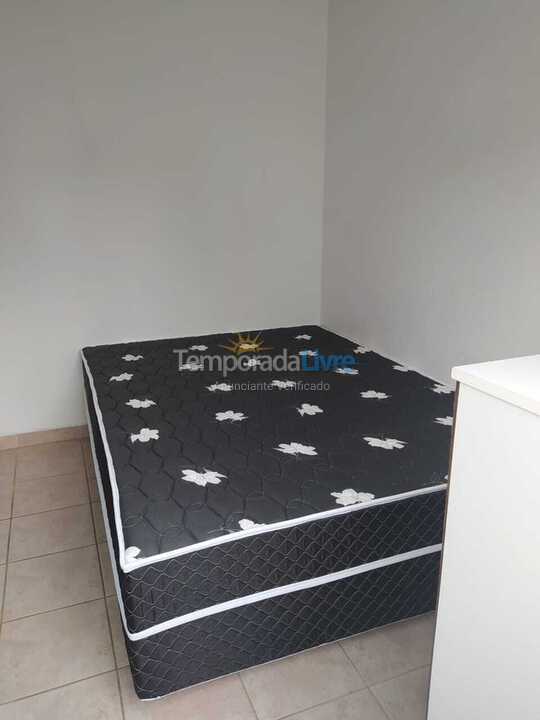 Apartamento para aluguel de temporada em Itapema (Meia Praia)