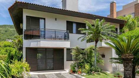 Casa para alquilar en Florianópolis - Praia Brava